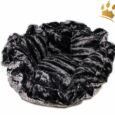 Hundebett Bessie & Barnie Cuddle Pod – Artic Seal – Black Puma