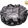 Hundebett Bessie & Barnie Cuddle Pod – Artic Seal – Black Puma