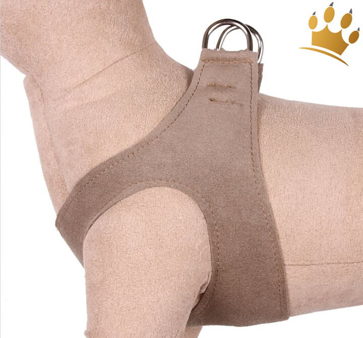 Günstig Step-In Hundegeschirr Plain Fawn in unserem Hundeshop im Preisvergleich kaufen.