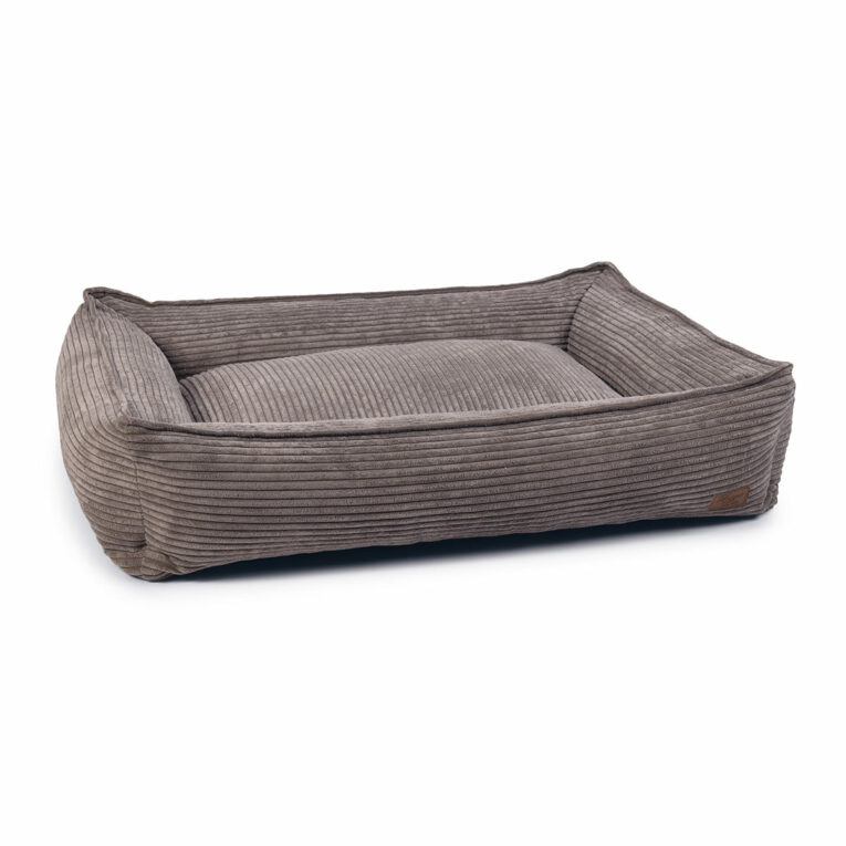 Günstig Designed by Lotte Hundebett Ribbed Braun 95x80x23cm i mPreisvergleich in unserem Onlineshop auf Hundeliebe-shop.de kaufen.