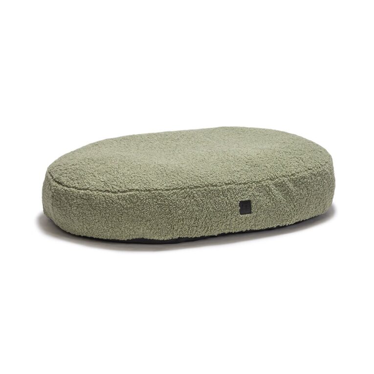 Günstig Designed by Lotte Hundekissen YNDIS oval grün 100x70x15cm i mPreisvergleich in unserem Onlineshop auf Hundeliebe-shop.de kaufen.